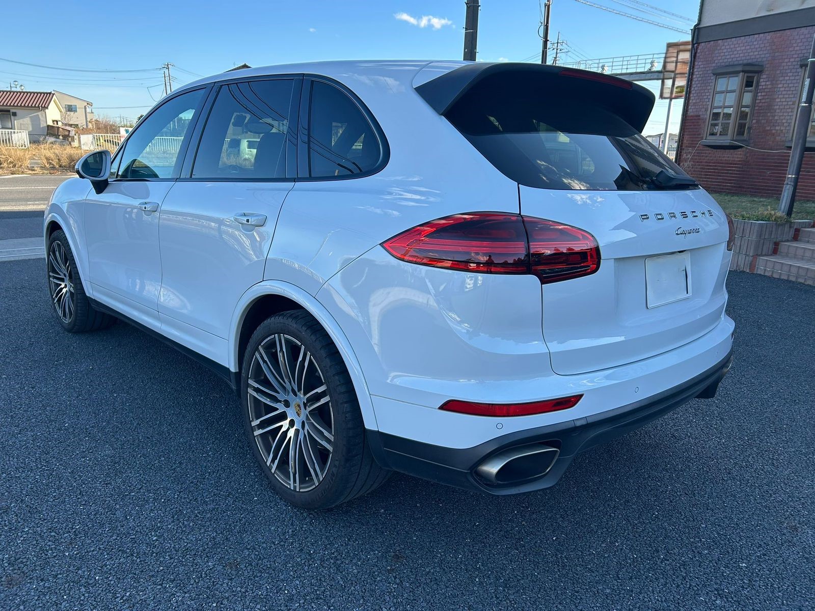 2018 PORSCHE CAYENNE