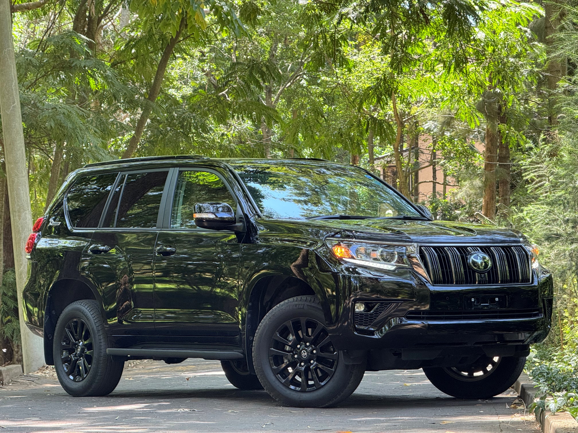 TOYOTA LANDCRUISER PRADO TX.L