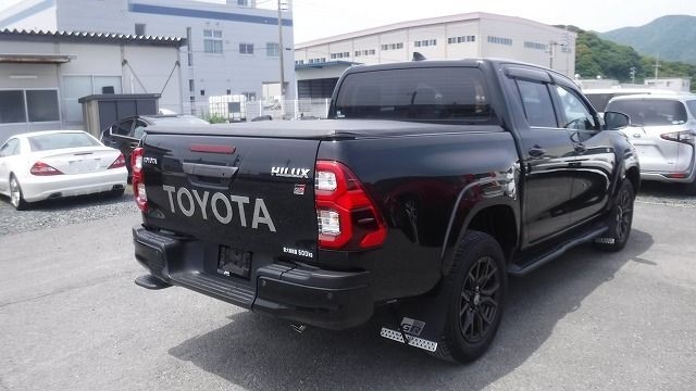 TOYOTA HILUX GR