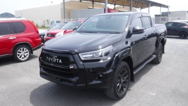 TOYOTA HILUX GR