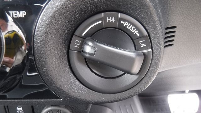 TOYOTA HILUX GR