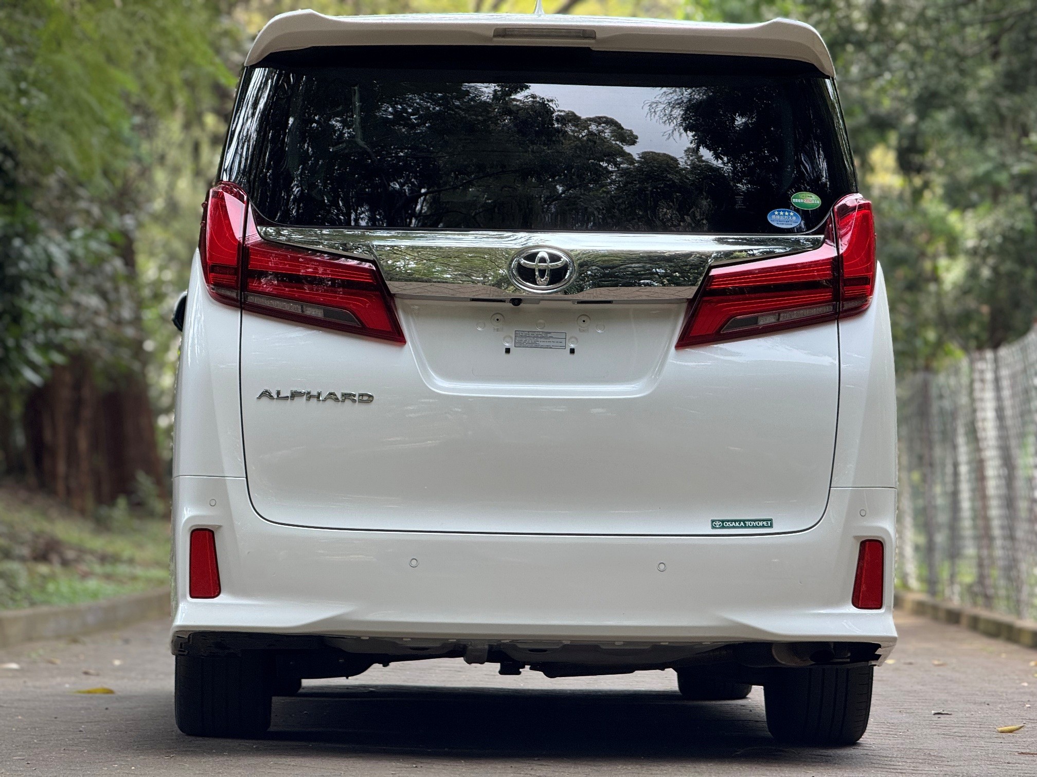 TOYOTA ALPHARD