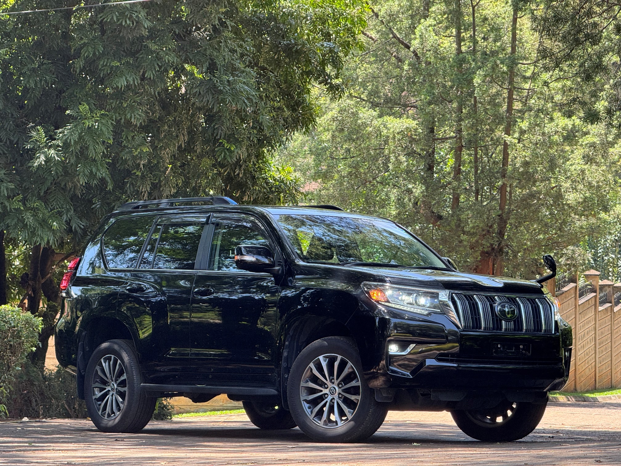 TOYOTA LANDCRUISER PRADO TX.L