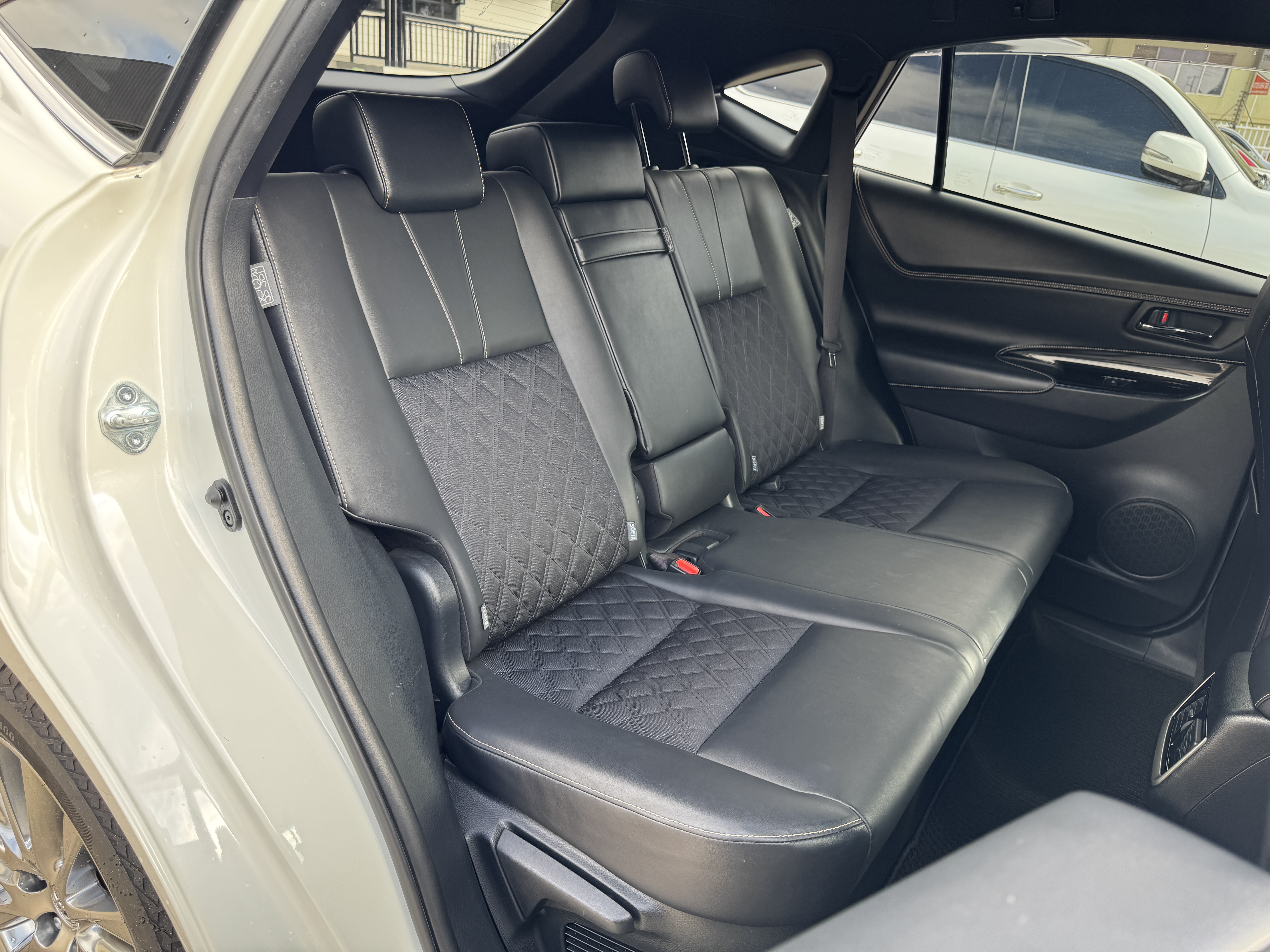 2019 TOYOTA HARRIER