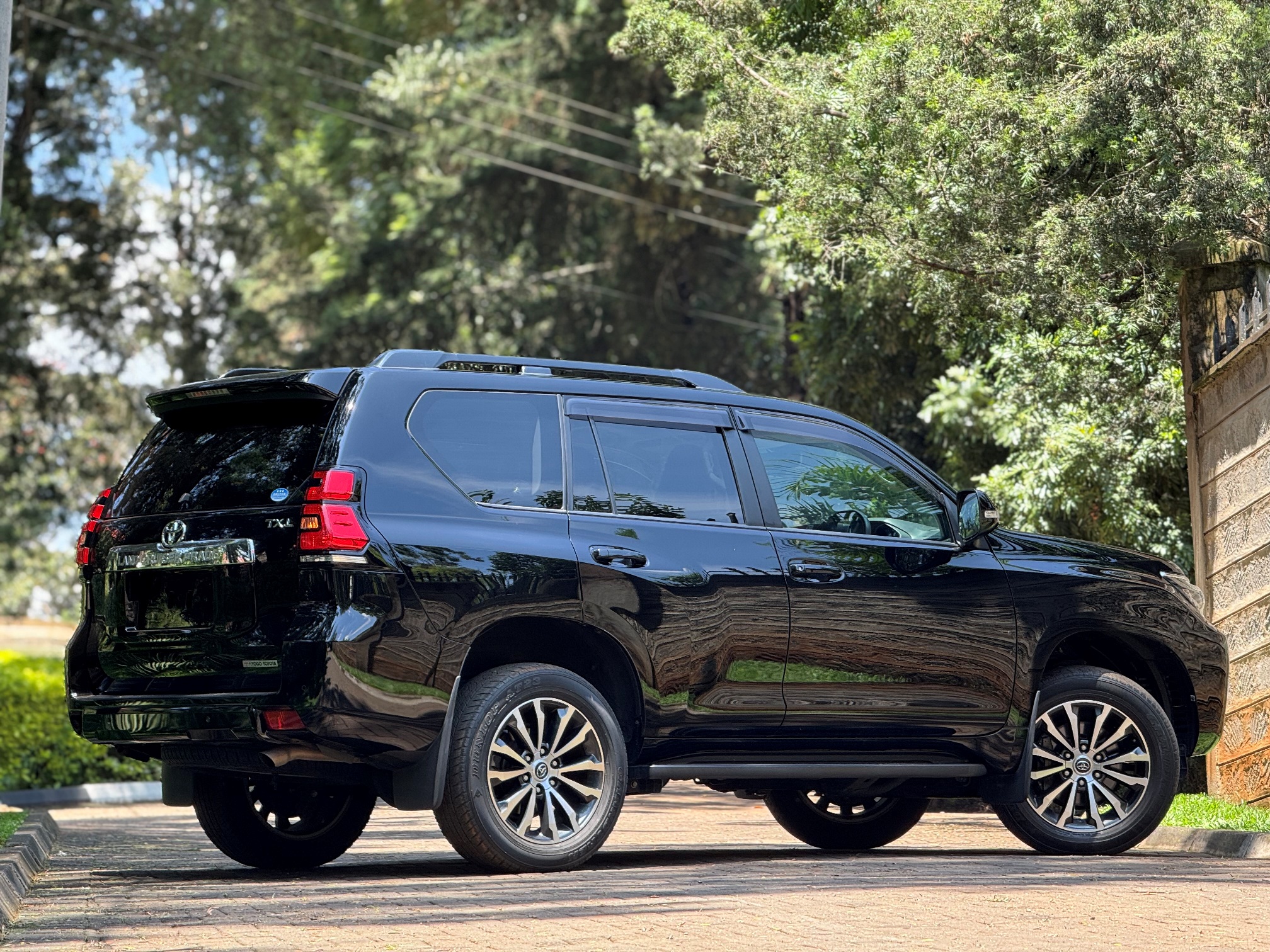 TOYOTA LANDCRUISER PRADO TX.L
