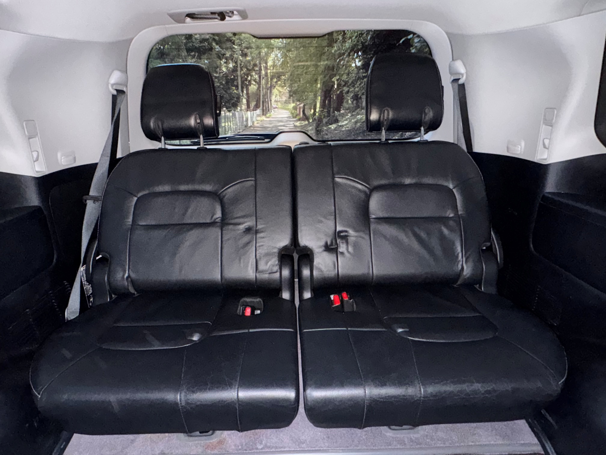TOYOTA LANDCRUISER V8 ZX