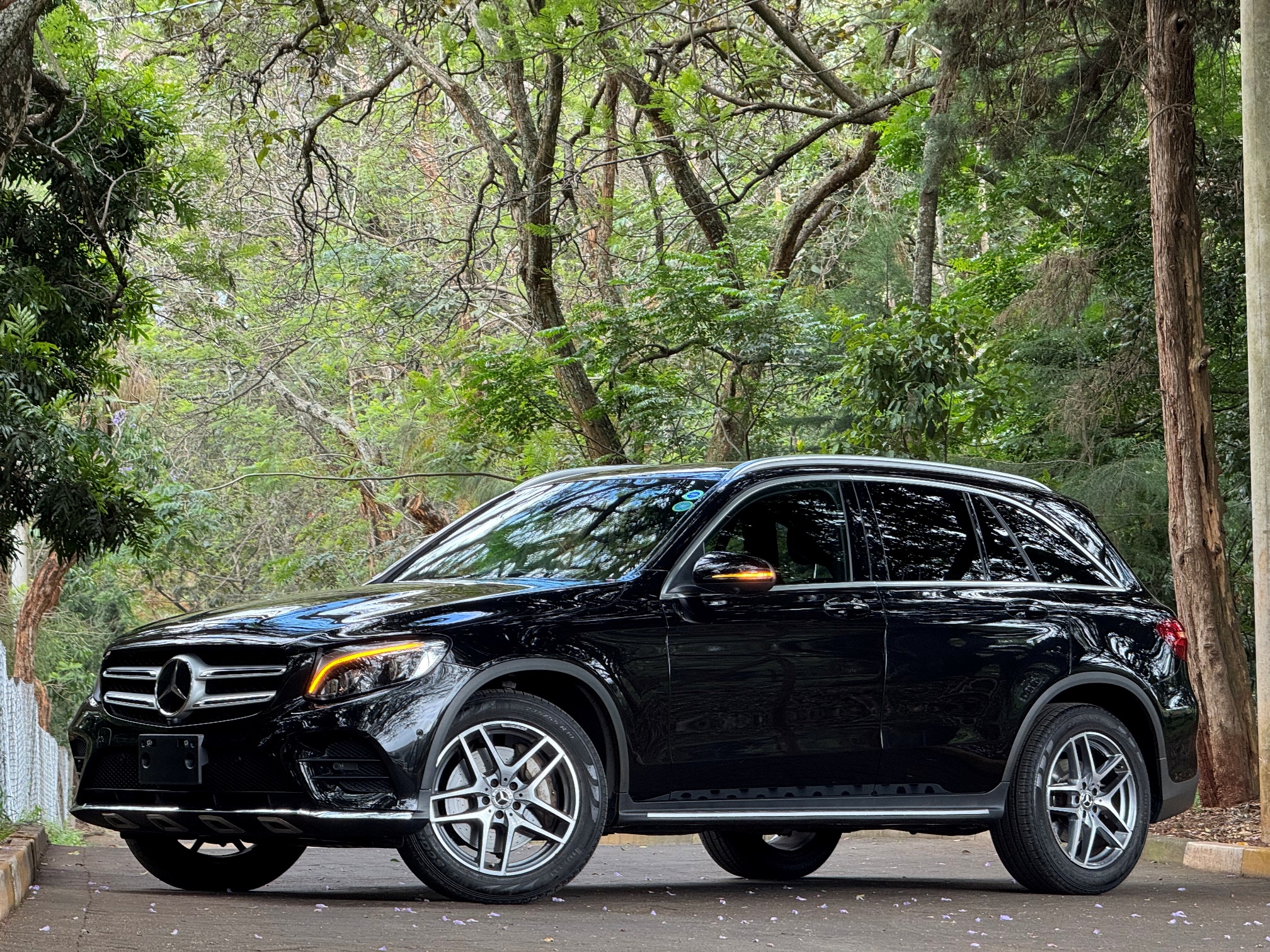 MERCEDES BENZ GLC250 4MATIC