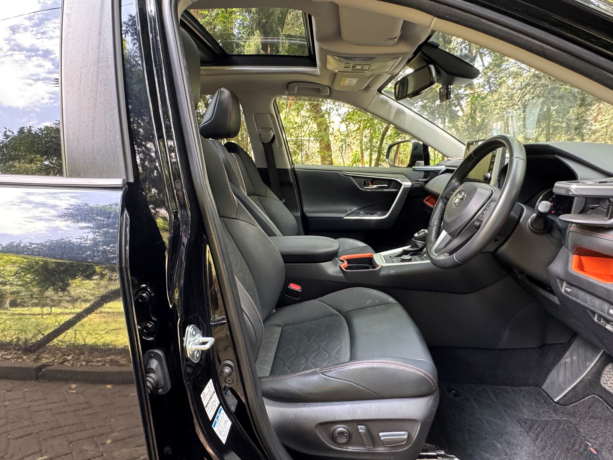 TOYOTA RAV4 ADVENTURE AWD