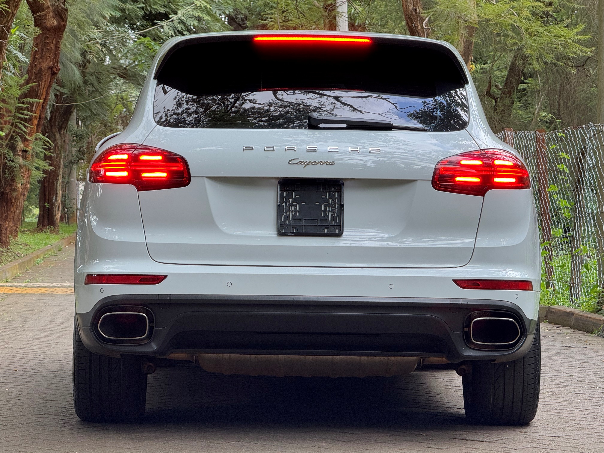 PORSCHE CAYENNE