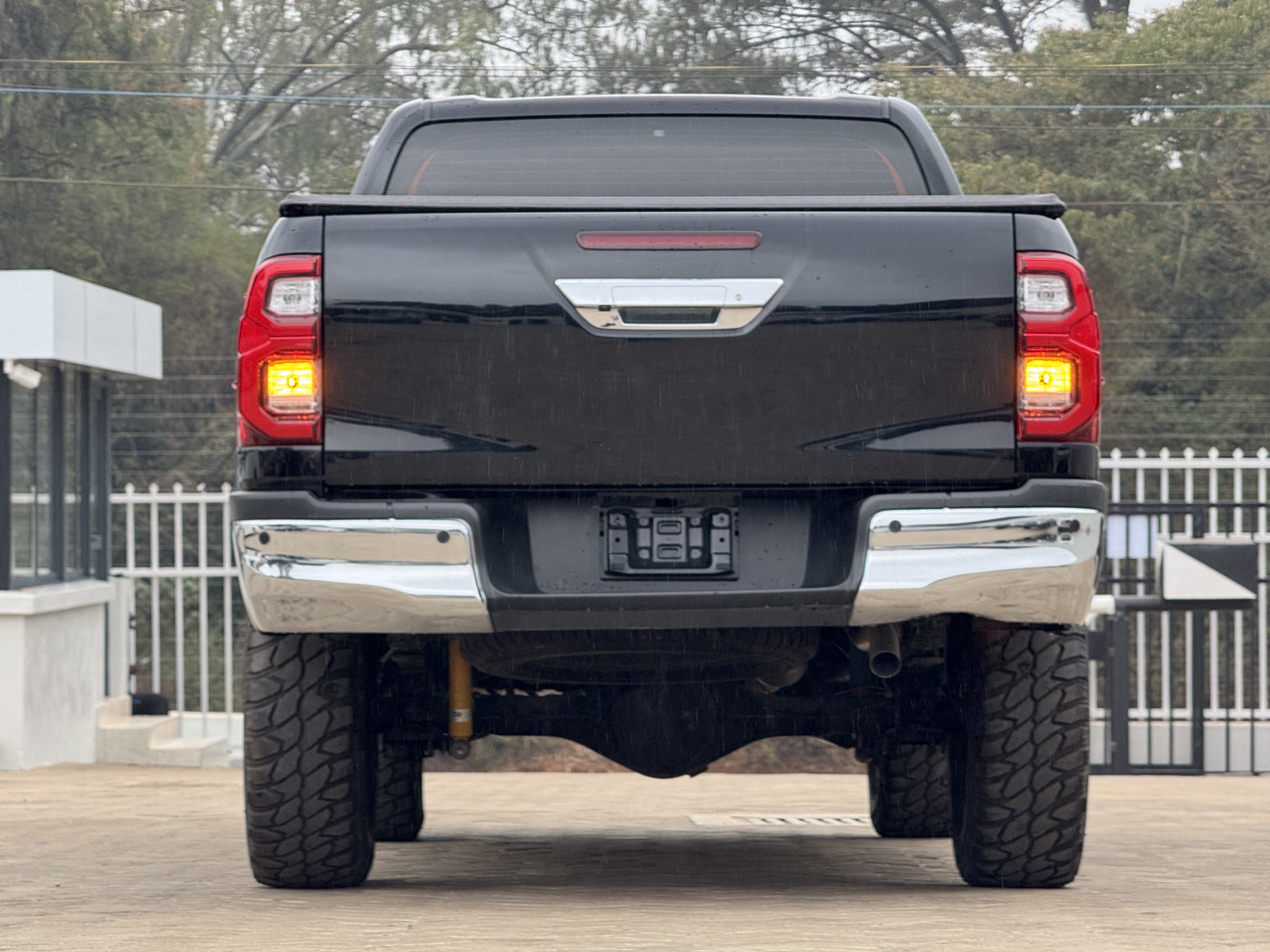 2020 TOYOTA HILUX