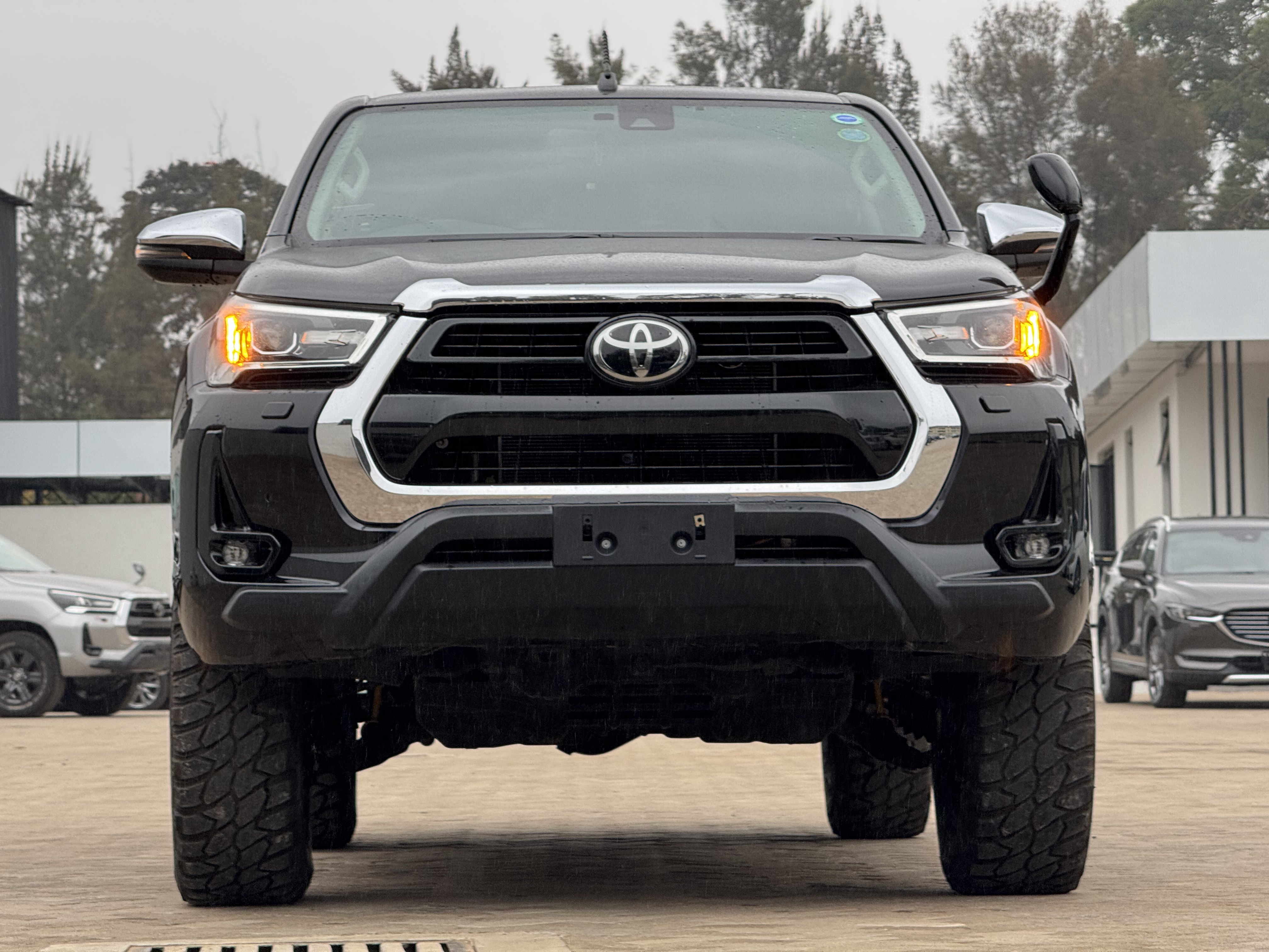 2020 TOYOTA HILUX